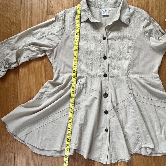 Parsley & Sage Boho Beige Lacy Flared Tunic Top - Picture 13 of 13